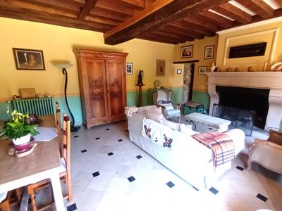 Maison - 208 m² - 8 pièces
