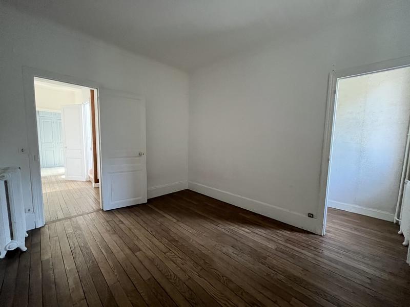 Maison - 226 m² - 6 pièces