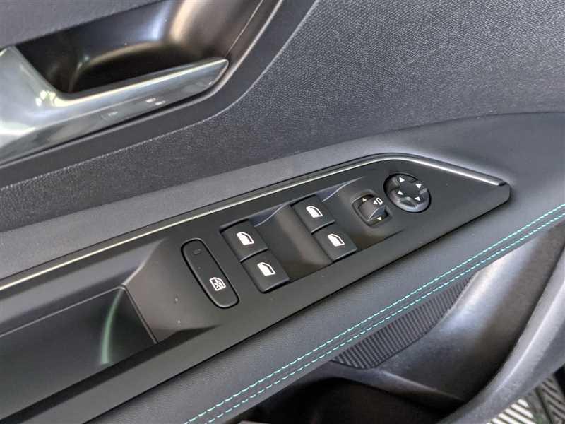 Peugeot 3008 1.5 BlueHDi 130ch s&amp;S Eat8 Allure Pack