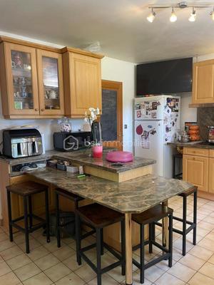 Maison - 147 m² - 6 pièces