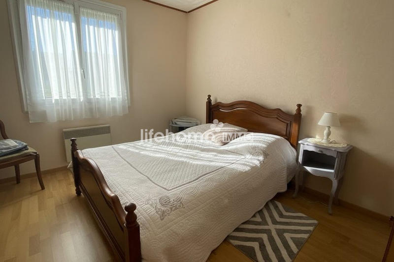 Maison - 94 m² - 4 pièces