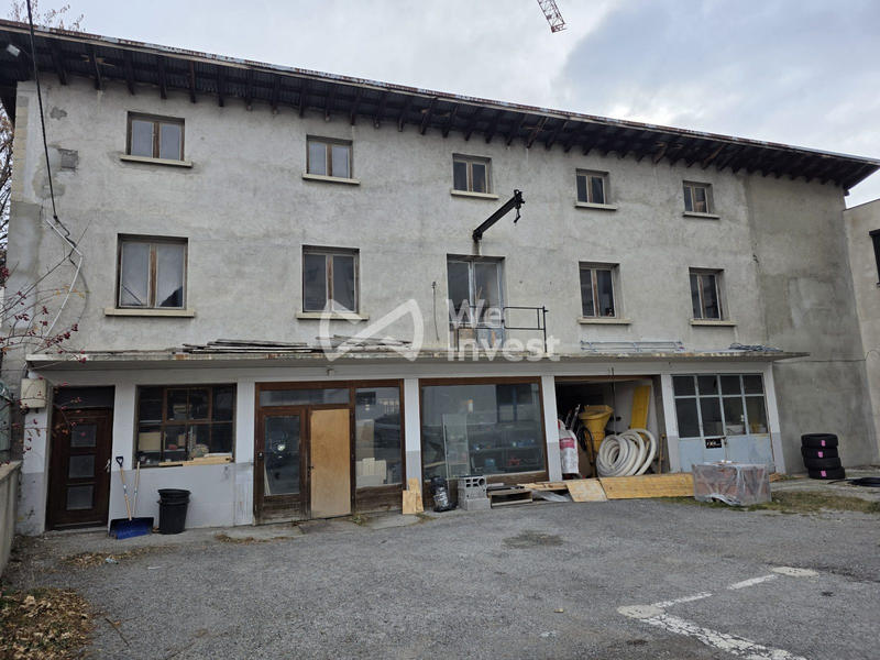 Local commercial - 220 m²