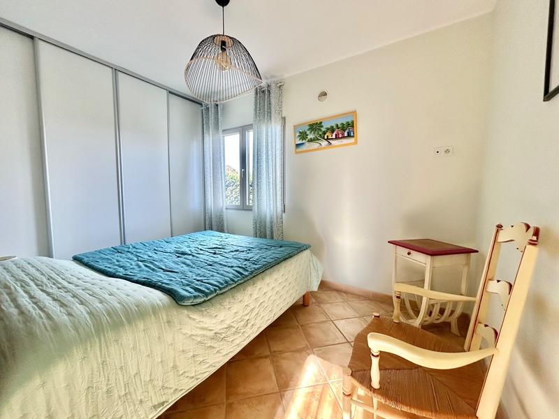 Maison - 147 m² - 6 pièces