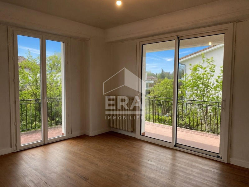 Maison - 189 m² - 7 pièces