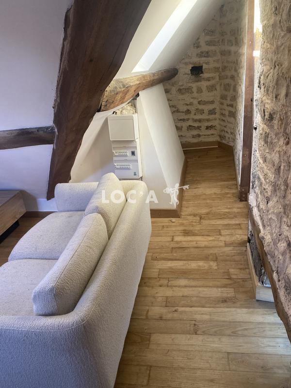 Studio - 14 m² - 1 pièce