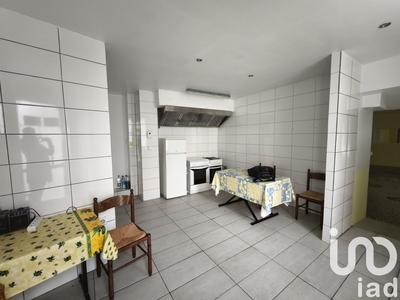 Maison - 312 m² - 12 pièces