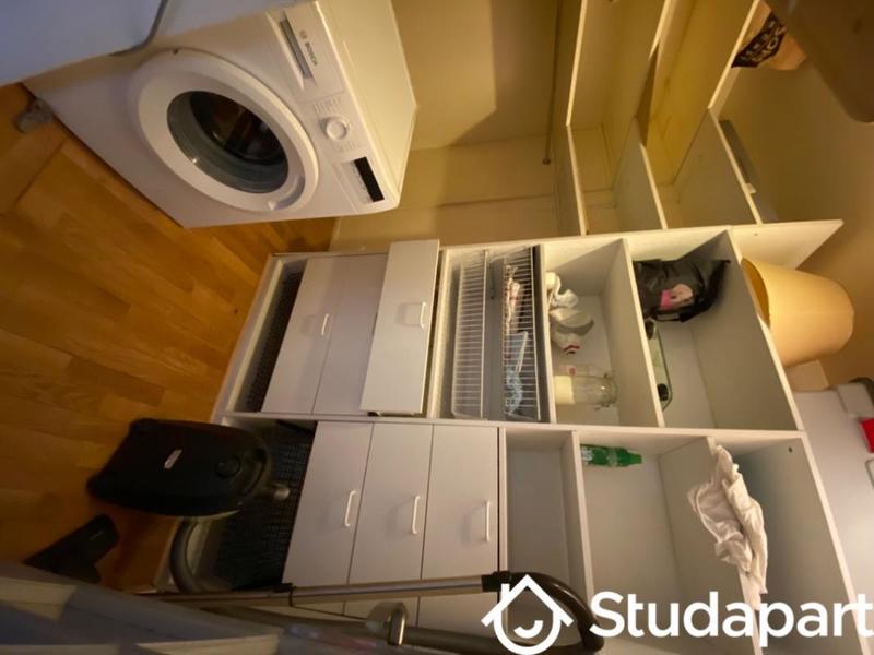 Chambre - 11 m² - 1 pièce