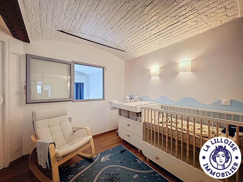 Appartement - 99 m² - 3 pièces