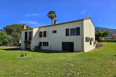 Villa - 130 m² - 5 pièces