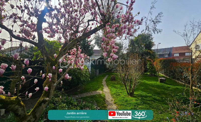 Maison traditionnelle - 108 m² - 4 pièces