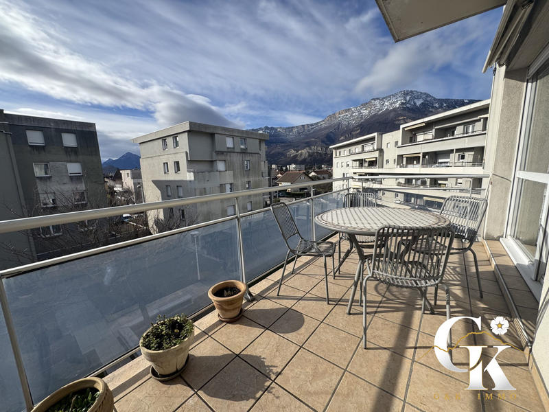 Appartement - 83 m² - 4 pièces