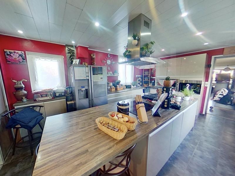 Maison - 115 m² - 4 pièces