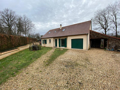 Maison - 101 m² - 5 pièces