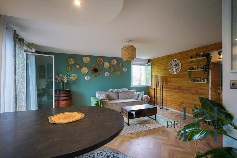 Appartement - 65 m² - 3 pièces