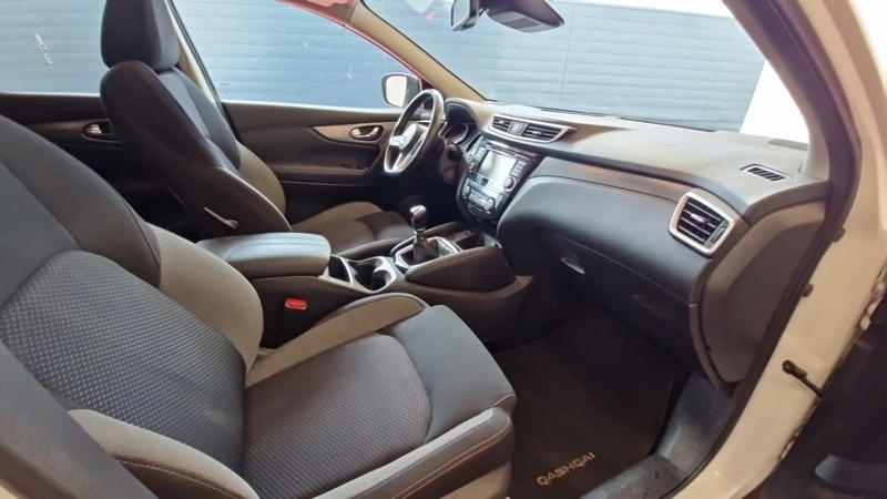 Nissan Qashqai 1.2 Dig-T 115 n-Connecta