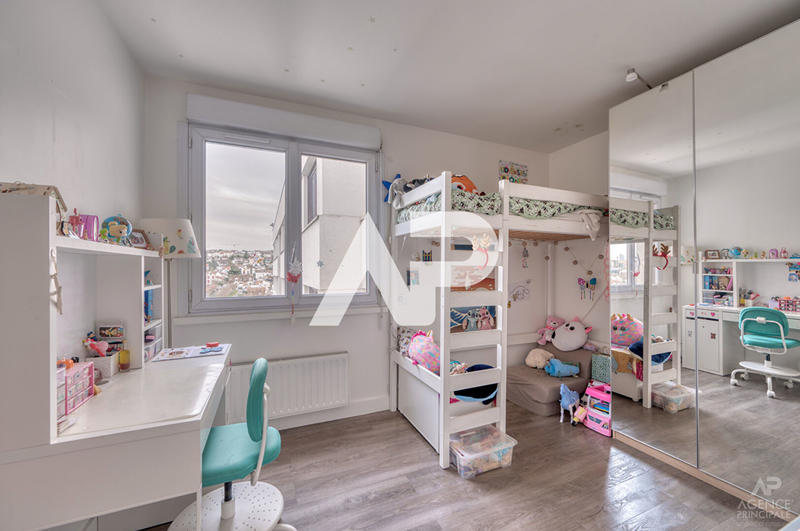 Appartement - 77 m² - 4 pièces