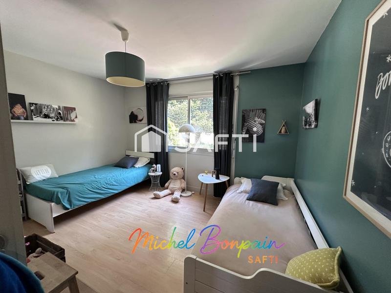 Maison - 194 m² - 7 pièces