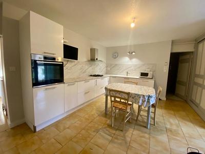 Maison - 107 m² - 4 pièces