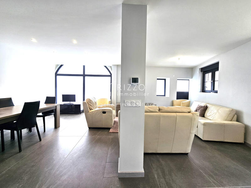 Maison - 103 m² - 4 pièces