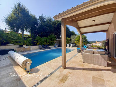 Maison - 184 m² - 6 pièces