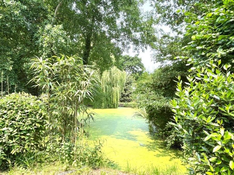 Maison - 170 m² - 9 pièces