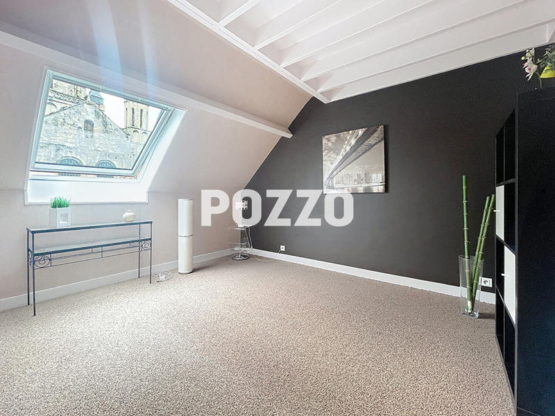 Appartement - 91 m² - 5 pièces