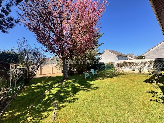 Maison traditionnelle - 130 m² - 6 pièces