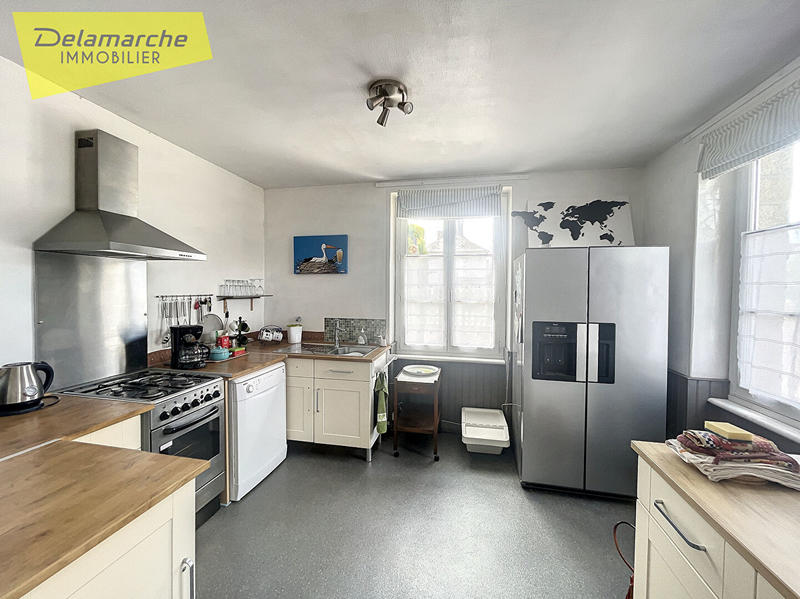 Maison - 88 m² - 6 pièces