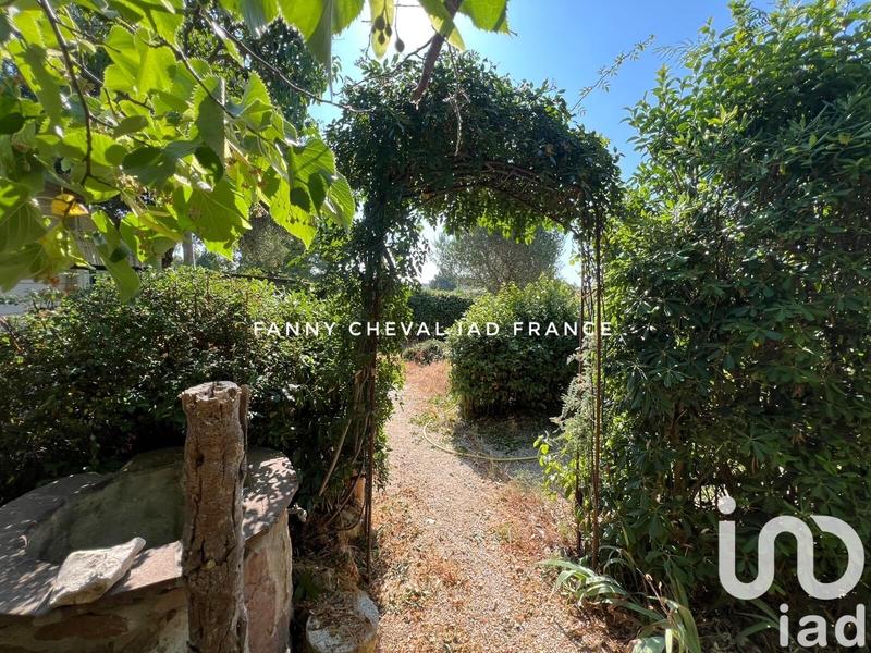 Maison - 175 m² - 9 pièces