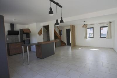 Maison - 97 m² - 5 pièces