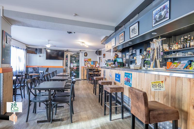 Fonds de commerce - Magasins - 200 m²