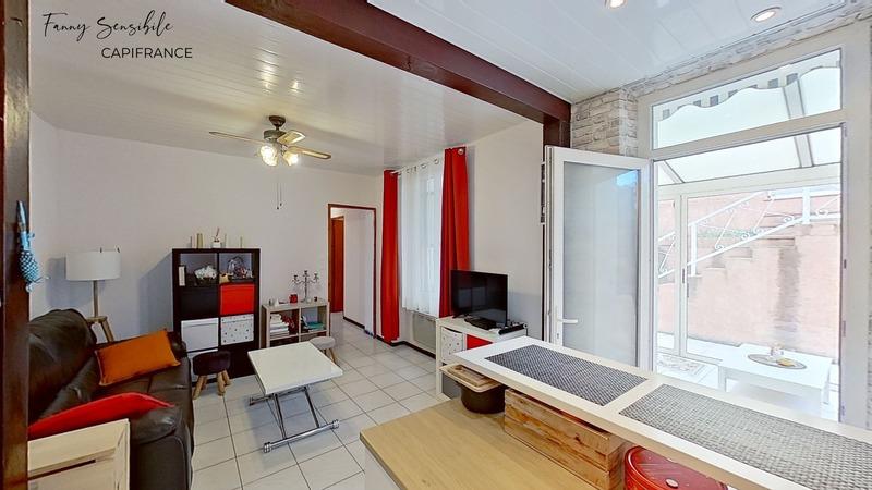 Maison - 93 m² - 4 pièces