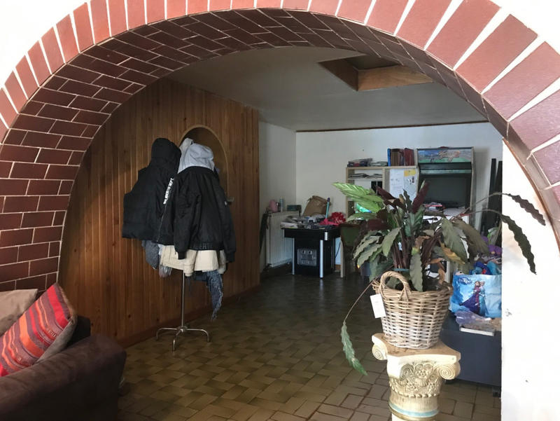 Maison - 340 m² - 13 pièces