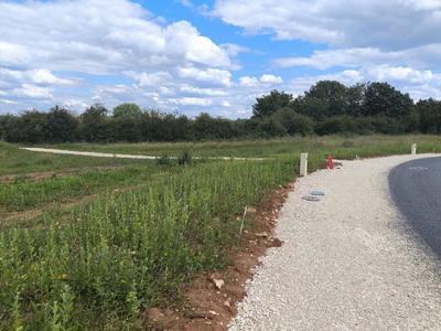 Terrain constructible - 697 m²