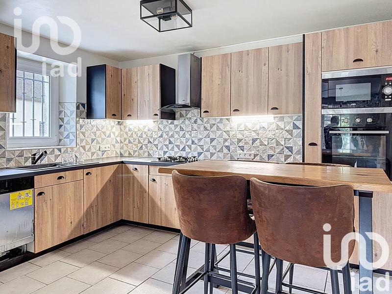 Maison - 190 m² - 6 pièces