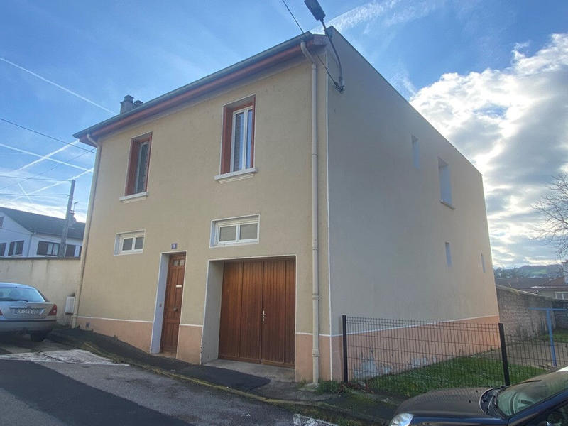 Maison - 99 m² - 4 pièces