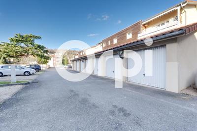 Studio - 36 m² - 1 pièce