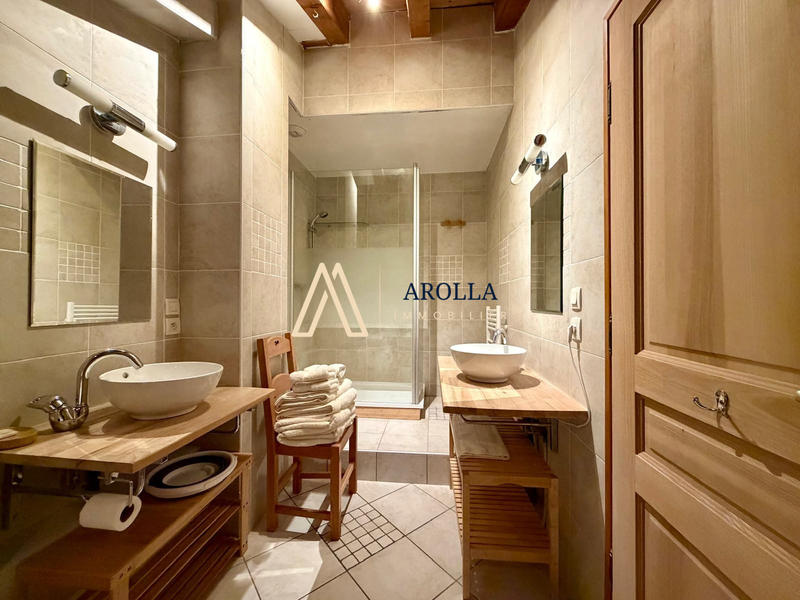 Appartement - 130 m² - 5 pièces