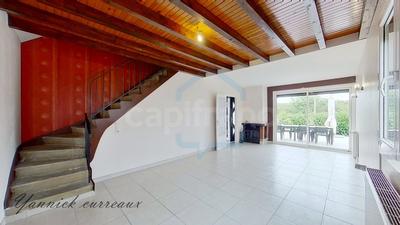 Maison - 122 m² - 5 pièces