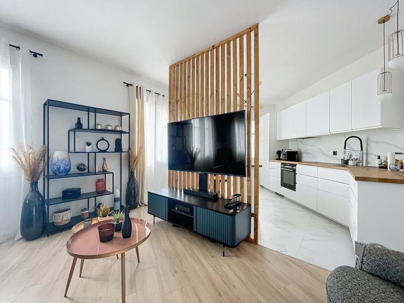 Appartement - 95 m² - 4 pièces