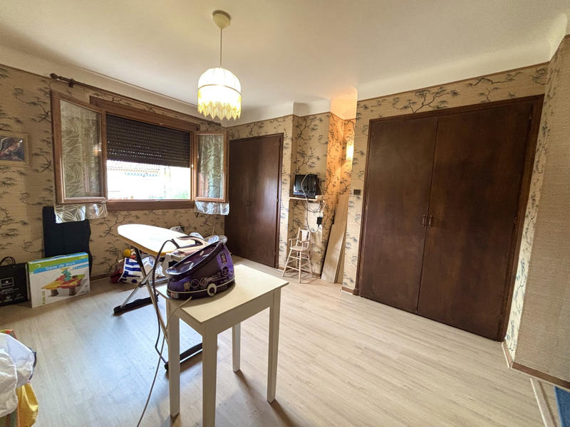 Maison - 180 m² - 6 pièces