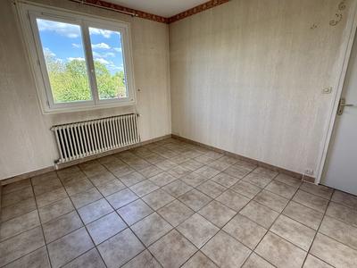 Maison - 111 m² - 6 pièces