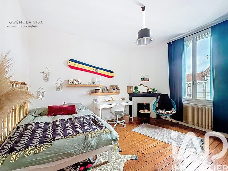 Maison - 166 m² - 6 pièces