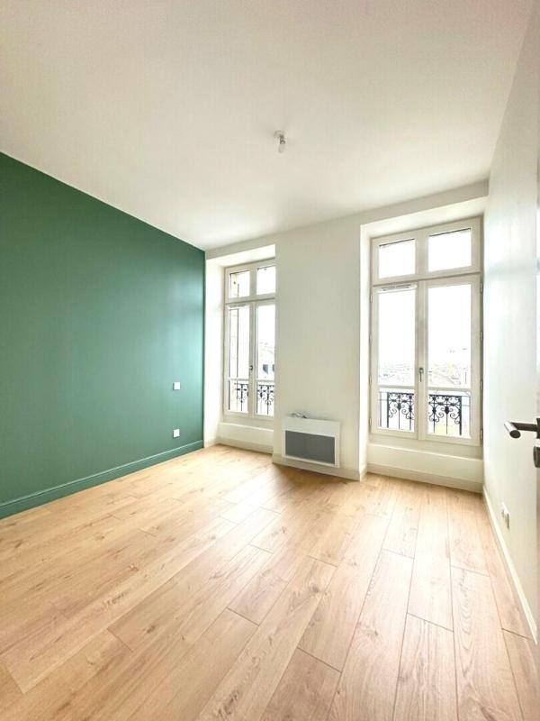 Appartement - 116 m² - 4 pièces