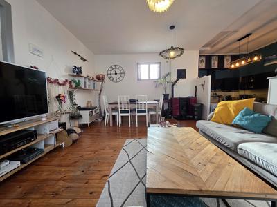 Maison - 77 m² - 3 pièces