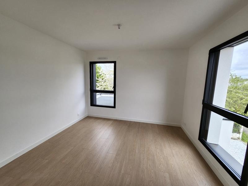 Maison contemporaine - 140 m² - 6 pièces