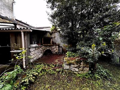 Maison de ville - 100 m² - 5 pièces