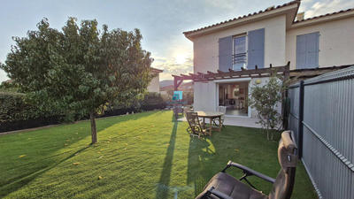 Maison - 66 m² - 3 pièces