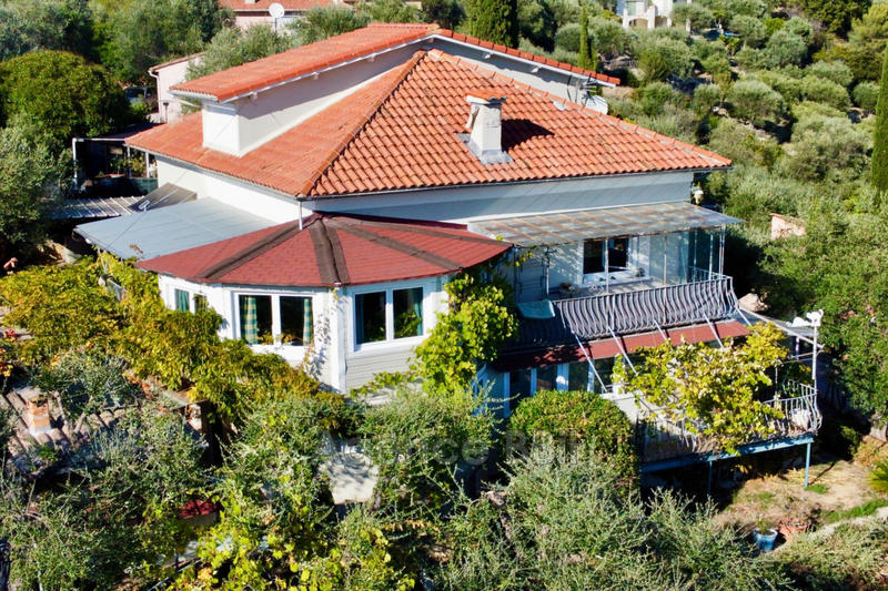 Villa - 175 m² - 7 pièces