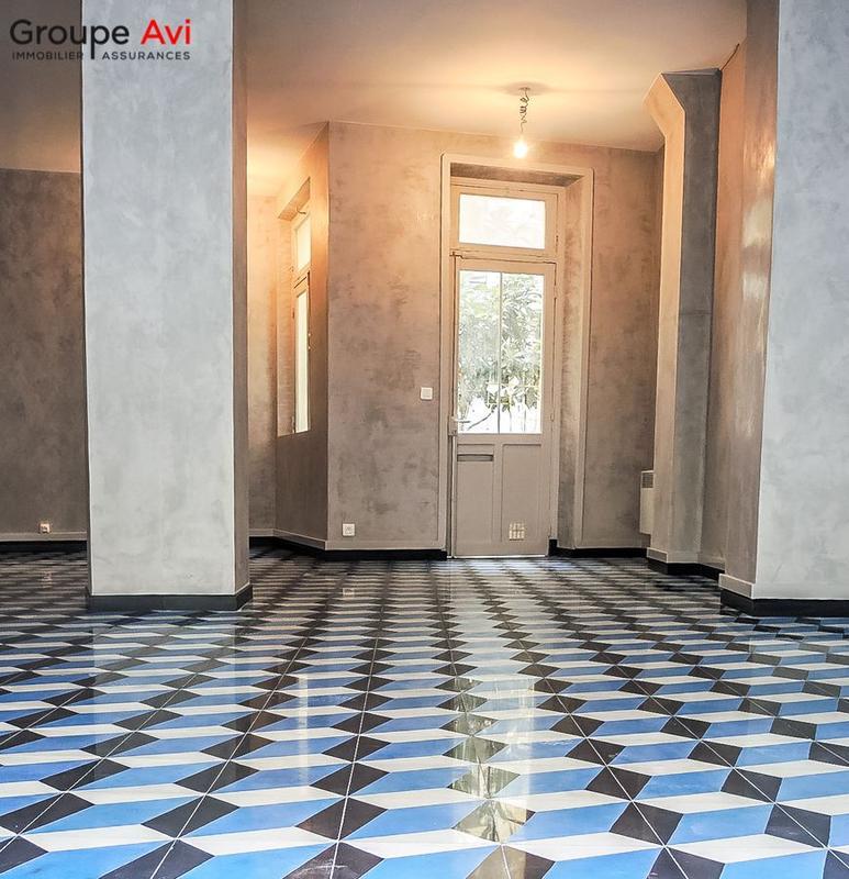 Local commercial - 60 m²